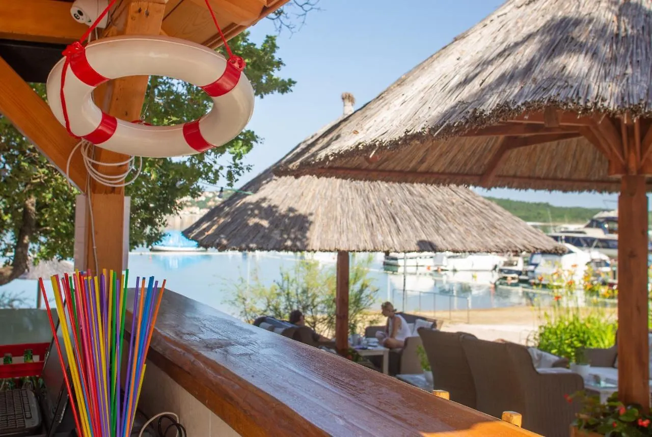 Krk Mobile Homes Klimno Holiday park